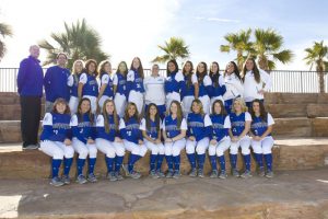 The 2016 Lady Coyotes softball team